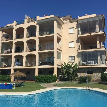 Apartamento Sunny, Quiet And Spacious Nearby The Sea