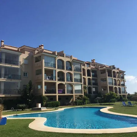 Sunny, Quiet And Spacious Nearby The Sea Apartment
